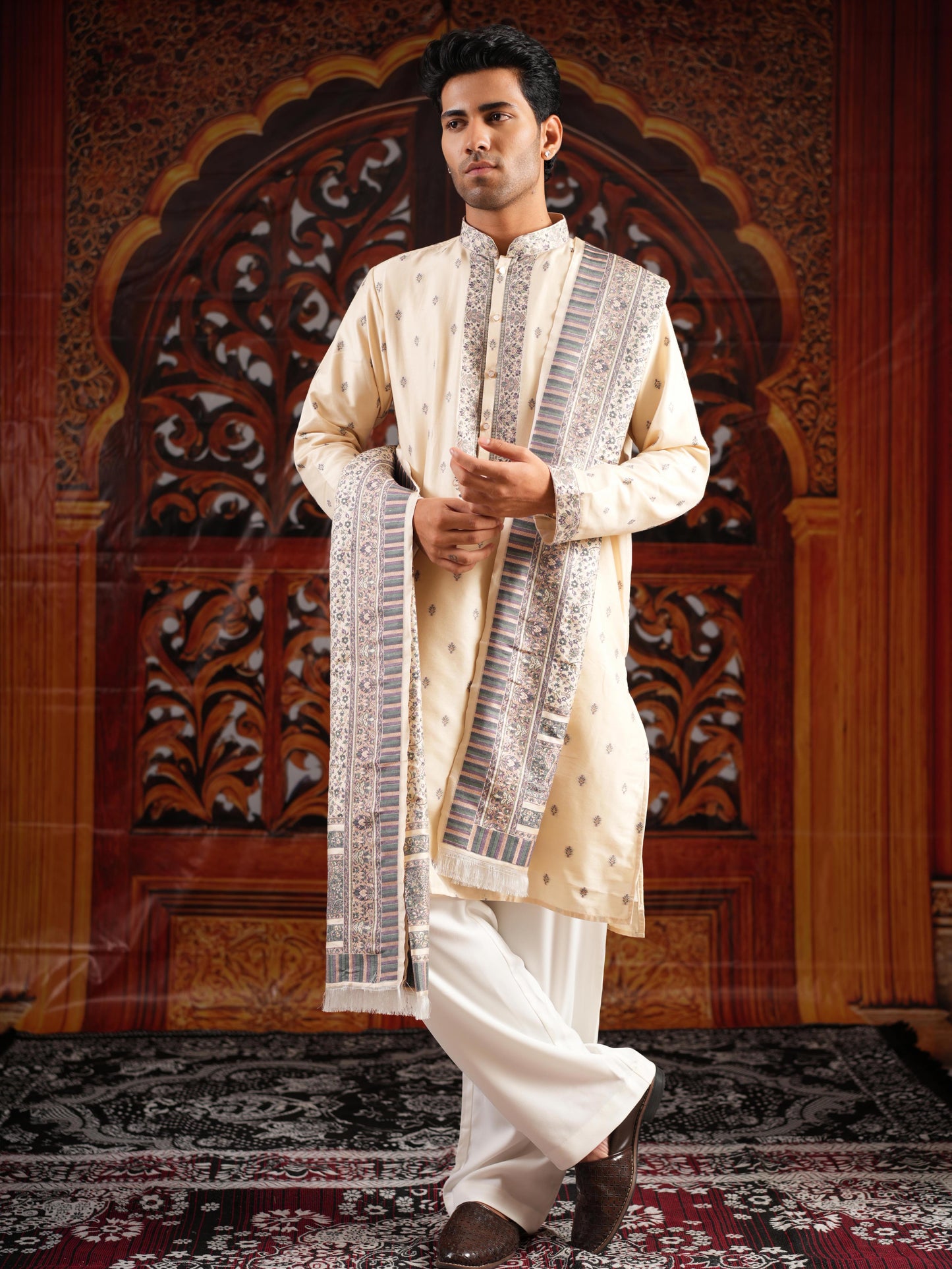 Men’s Beige Jacquard Kurta Set with Dupatta