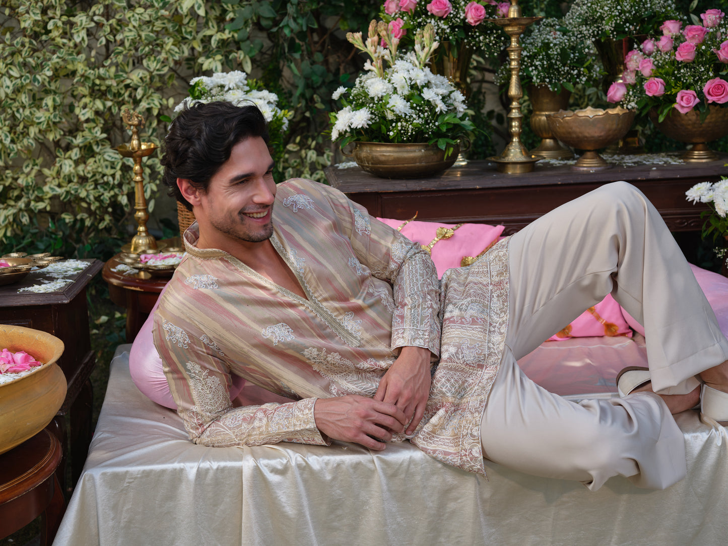 Multicolour Printed Tissue Kurta–Bottom Set with Swarovski Chain Stitch Embroidery