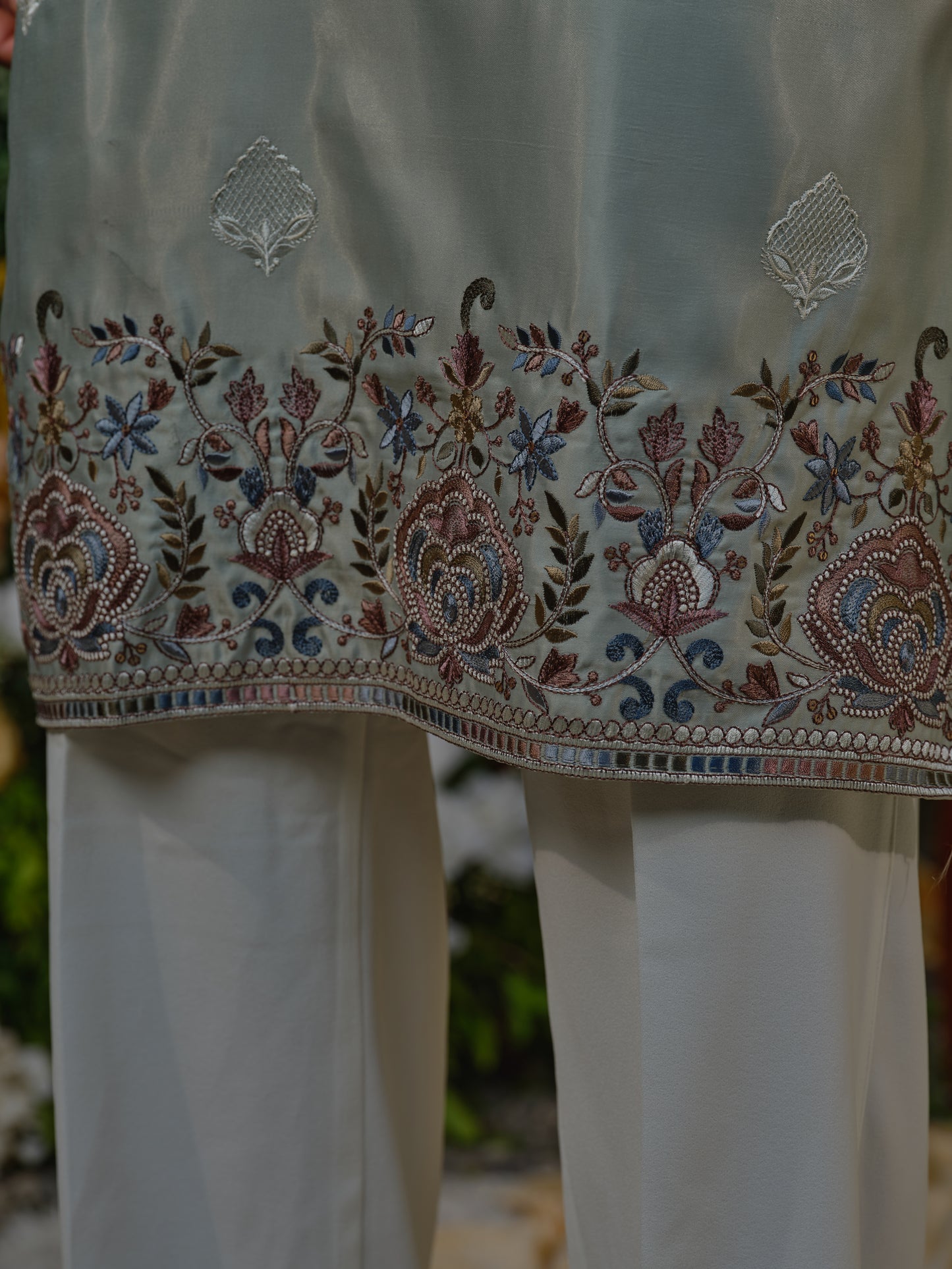 Silk Embroidered Kurta–Bottom Set with Thread Work Detailing