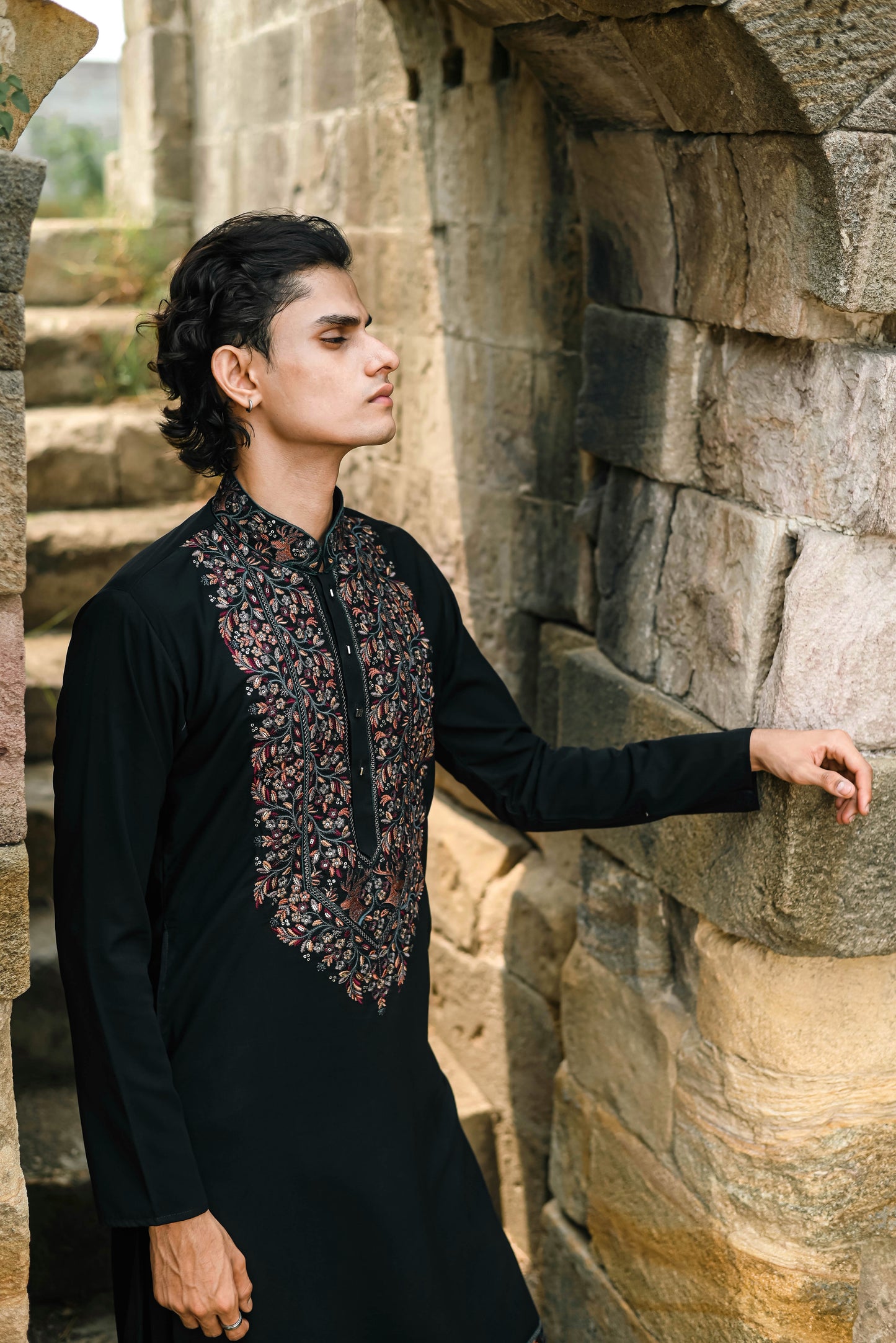 Black Kurta Set with Thread Embroidery & Swarovski Dupatta