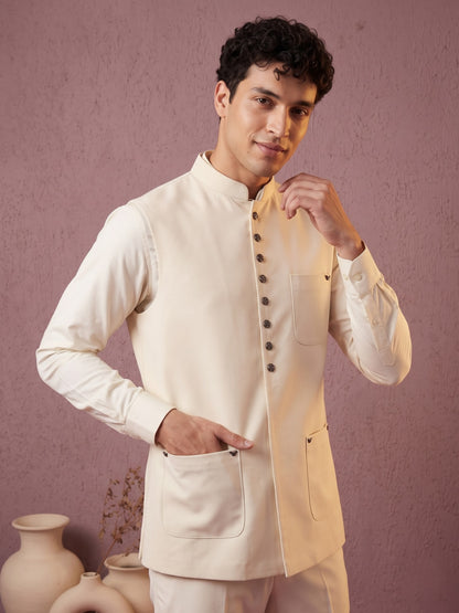 Fine-Finish Suiting Bandi Jacket with Elegant Buttons