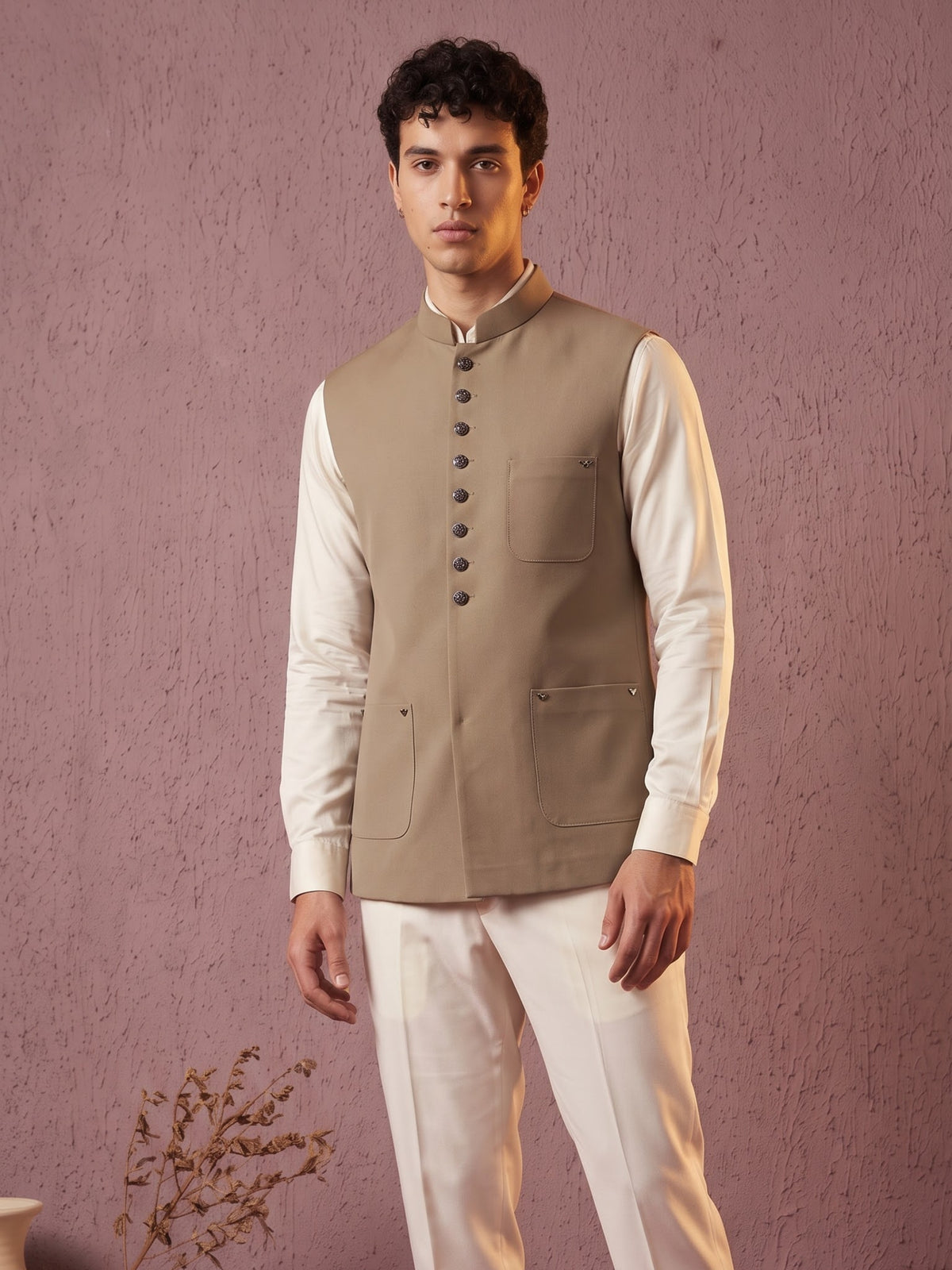 Fine-Finish Suiting Bandi Jacket with Elegant Buttons
