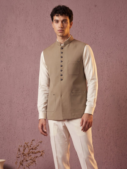Fine-Finish Suiting Bandi Jacket with Elegant Buttons