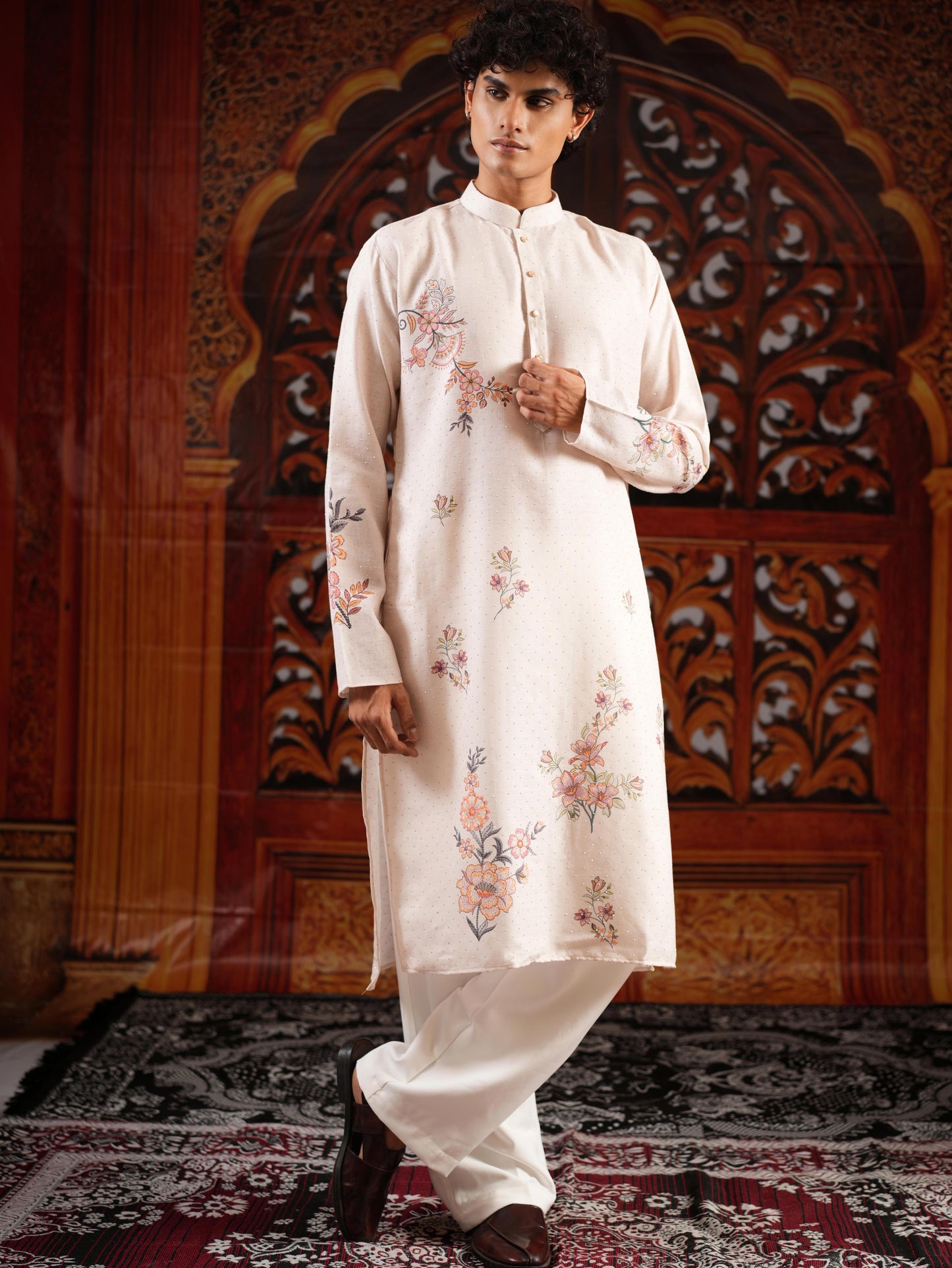Men’s Off-White Linen Blend Kurta Set with Digital Print & Swarovski Work
