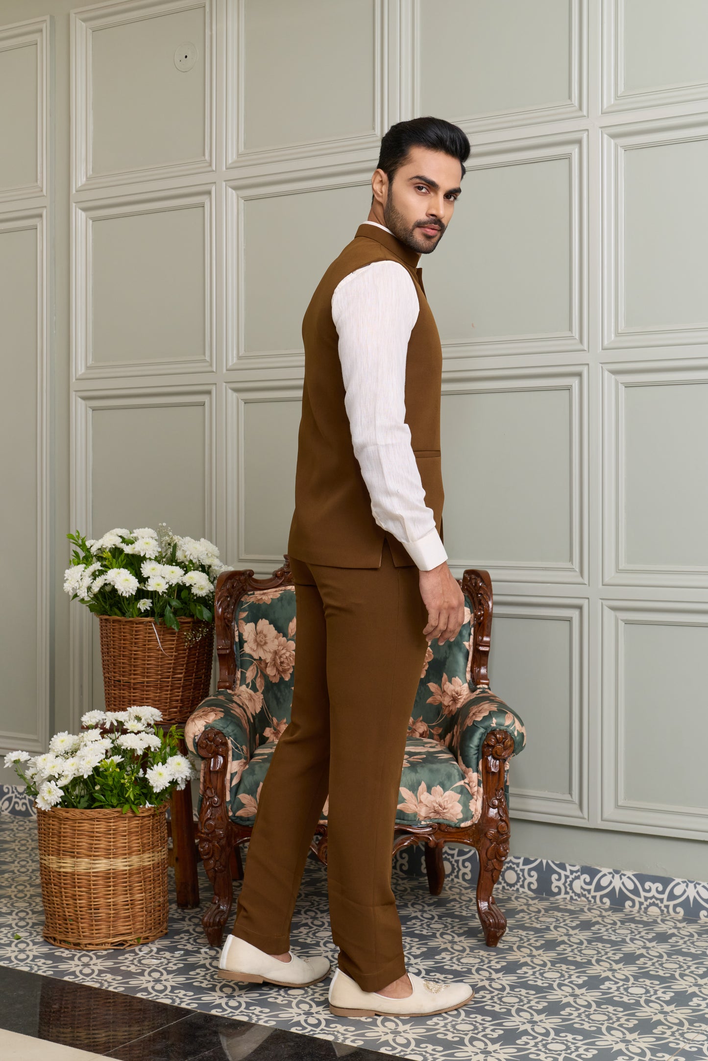 Japanese Lachhka Modi Jacket with Hotfix Butta Motif