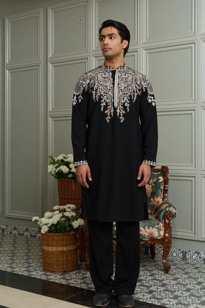 Black Japanese Fabric Kurta–Bottom Set with Thread Work