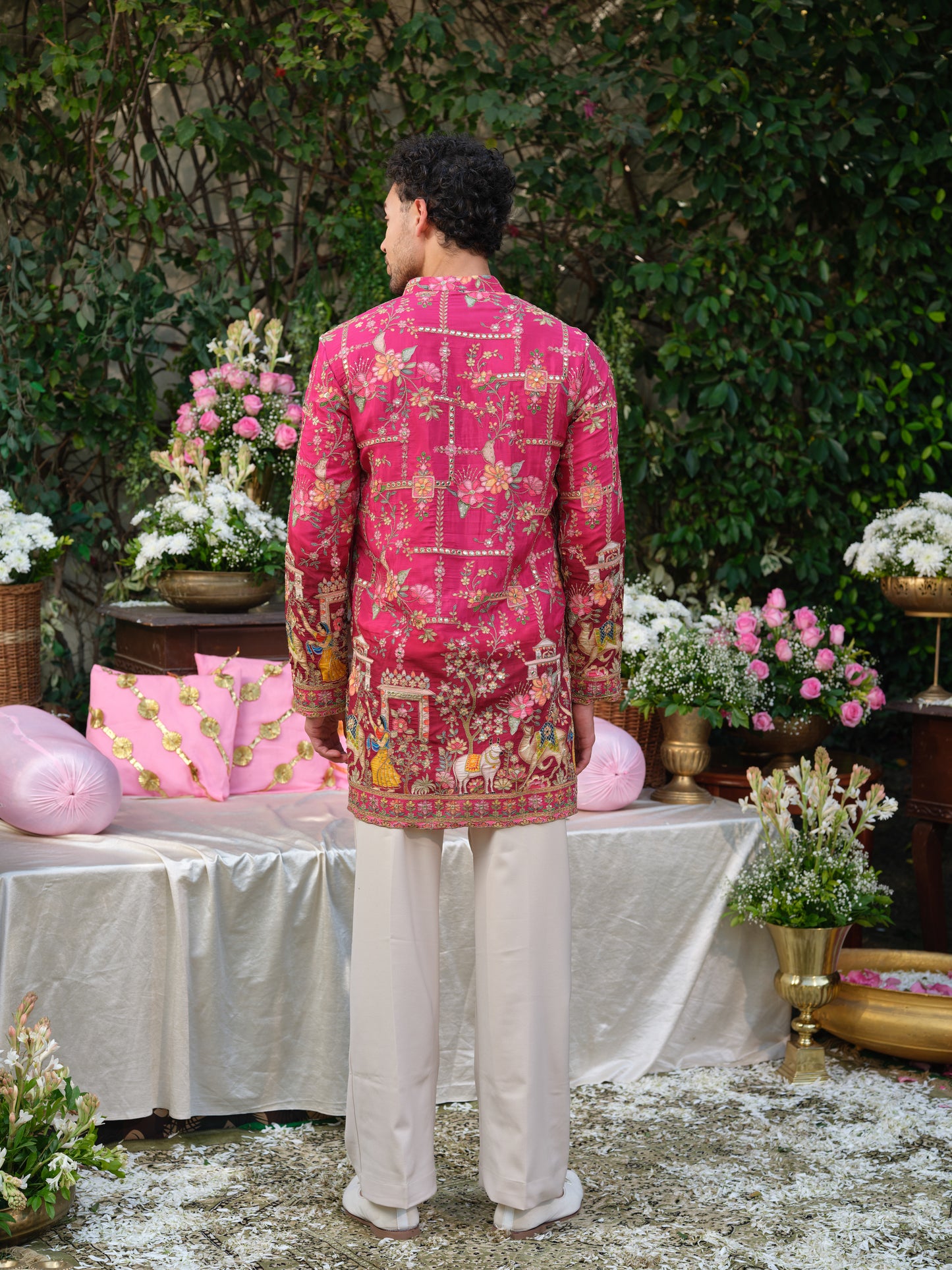 Pink Crepe Kurta–Bottom Set with Zari Embroidery Highlights