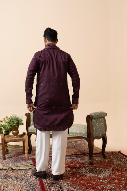 Wine Kurta Set with Dupatta and Thread Embroidery