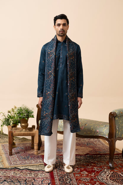Rama Green Kurta Set with Dupatta and Thread Embroidery