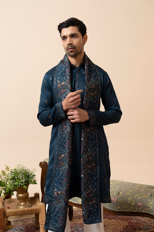 Rama Green Kurta Set with Dupatta and Thread Embroidery