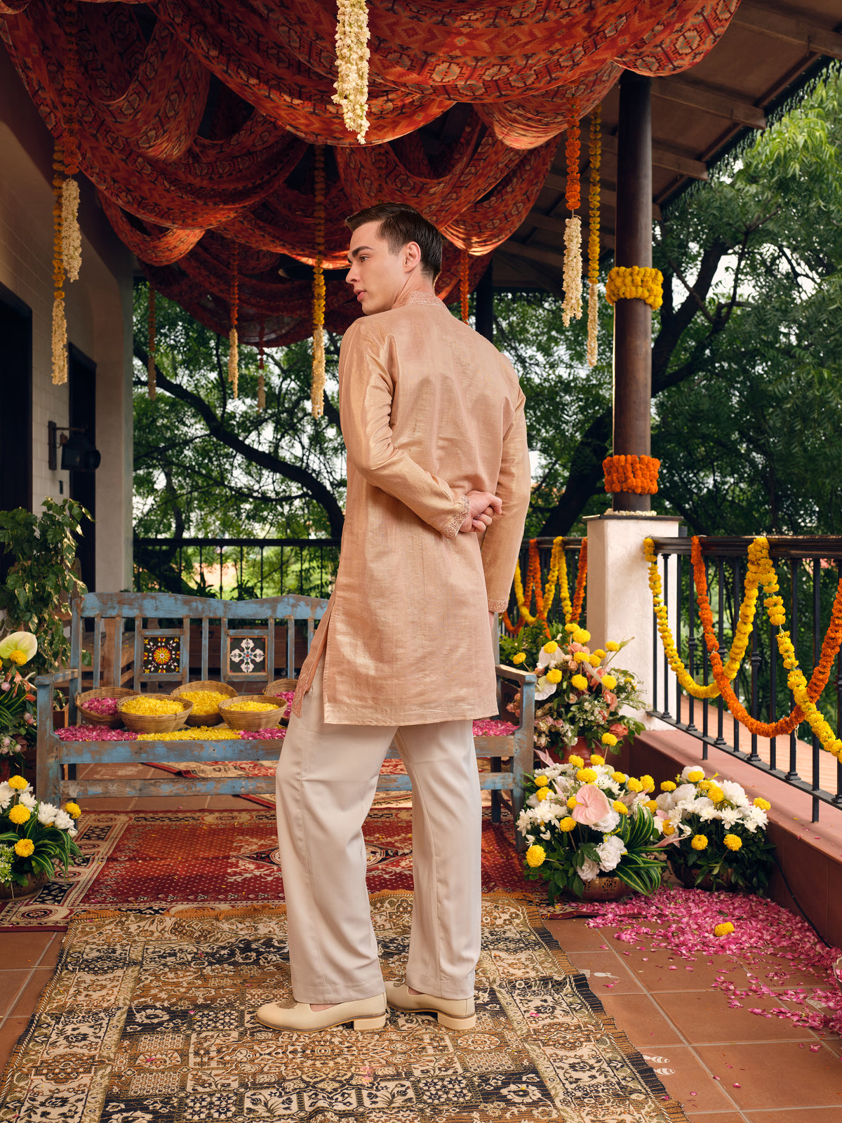 Rose Gold Jacquard Short Kurta Set with Gotta Patti Work