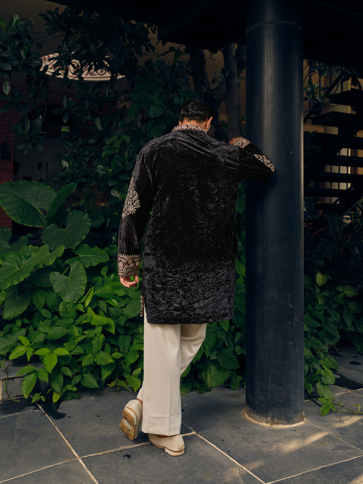 Royal Coal Velvet Short Kurta Set with Thread Embroidery