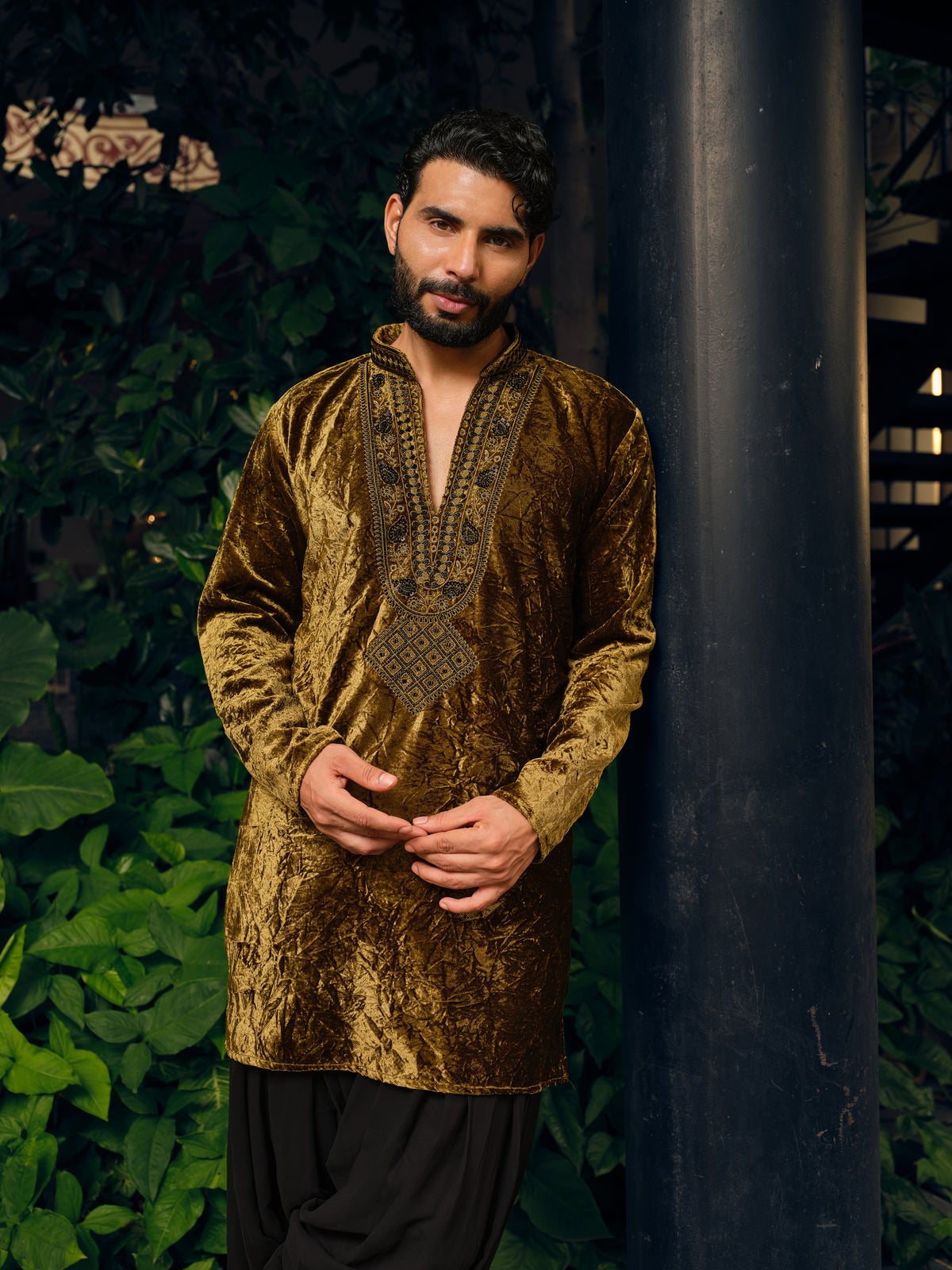 Forest Green Velvet Short Kurta Set with Embroidery and Bead Work