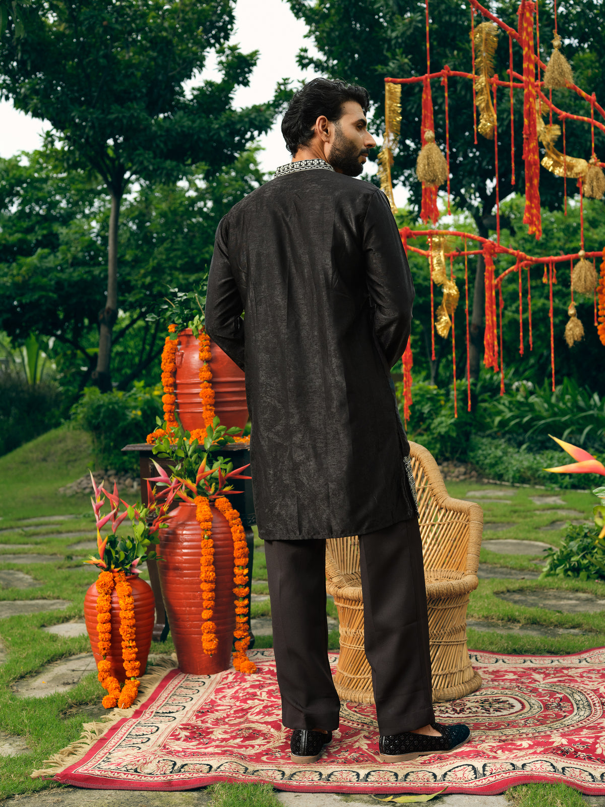 Coal Korean Velvet Short Kurta Set with Silver Zari Embroidery