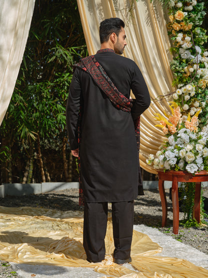 Black Georgette Kurta–Bottom–Dupatta Set with Multicolour Thread Work Embroidery