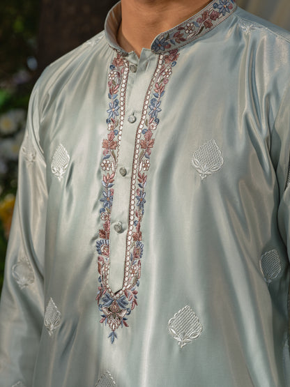 Men’s Silk Kurta–Bottom Set with Thread Work Embroidery