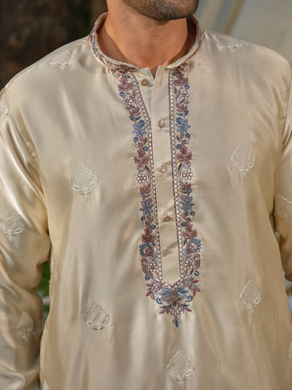 Men’s Silk Kurta–Bottom Set with Thread Work Embroidery