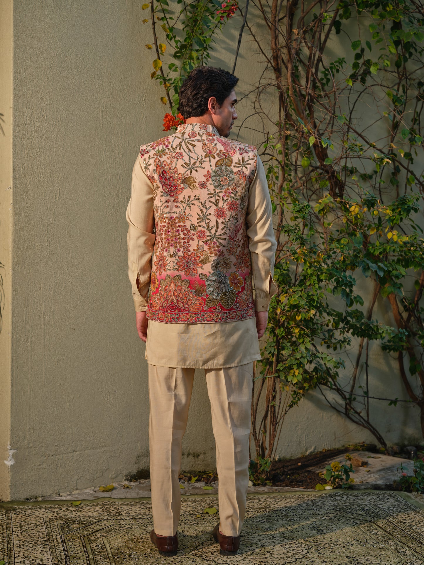 Offwhite Jacket-Kurta-Bottom Set with Dola Silk Position Print & Cording Embroidery