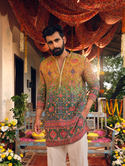 Peacock Natural Crepe Short Kurta Set with Position Print