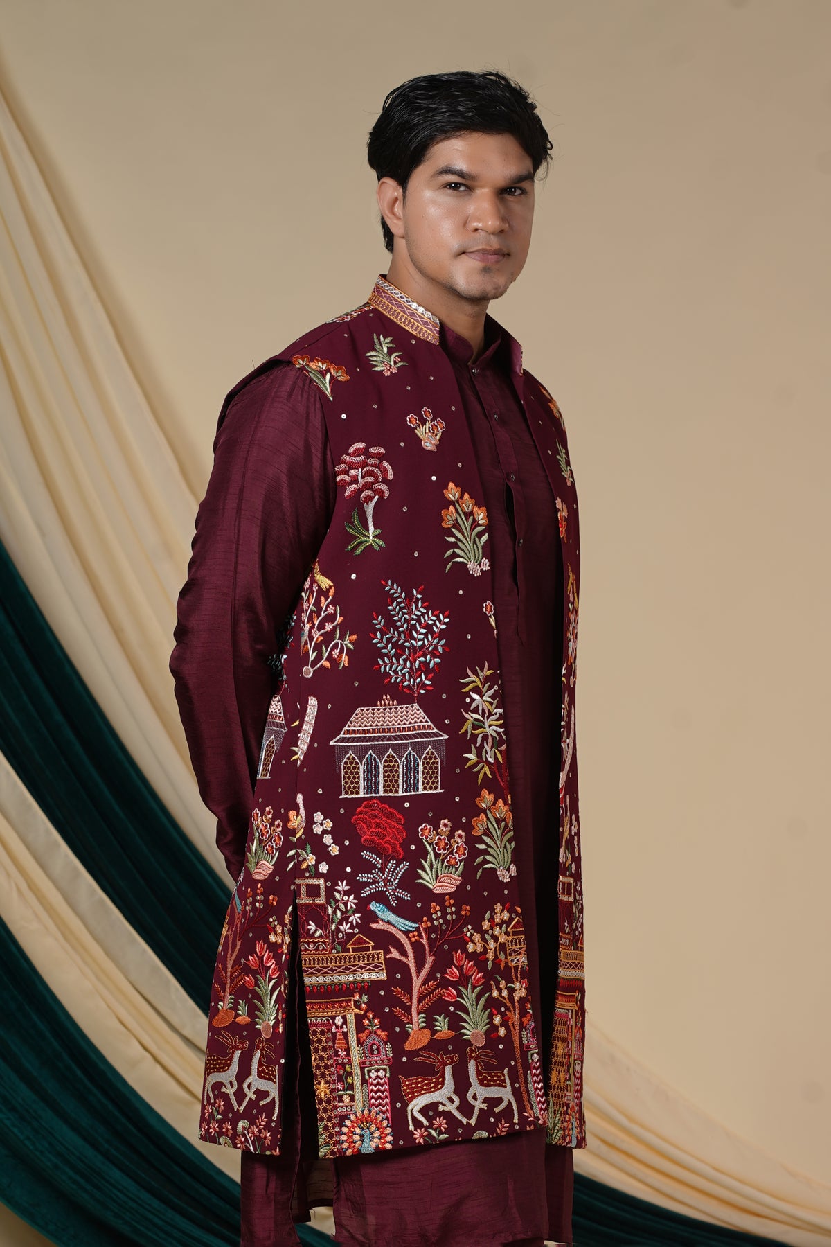 Maroon Georgette Multicolour Threadwork Kurta Set With Jacket