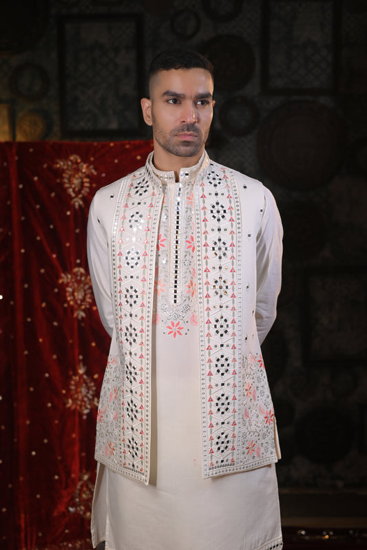 Off White Embroidery Kurta Set With Jacket