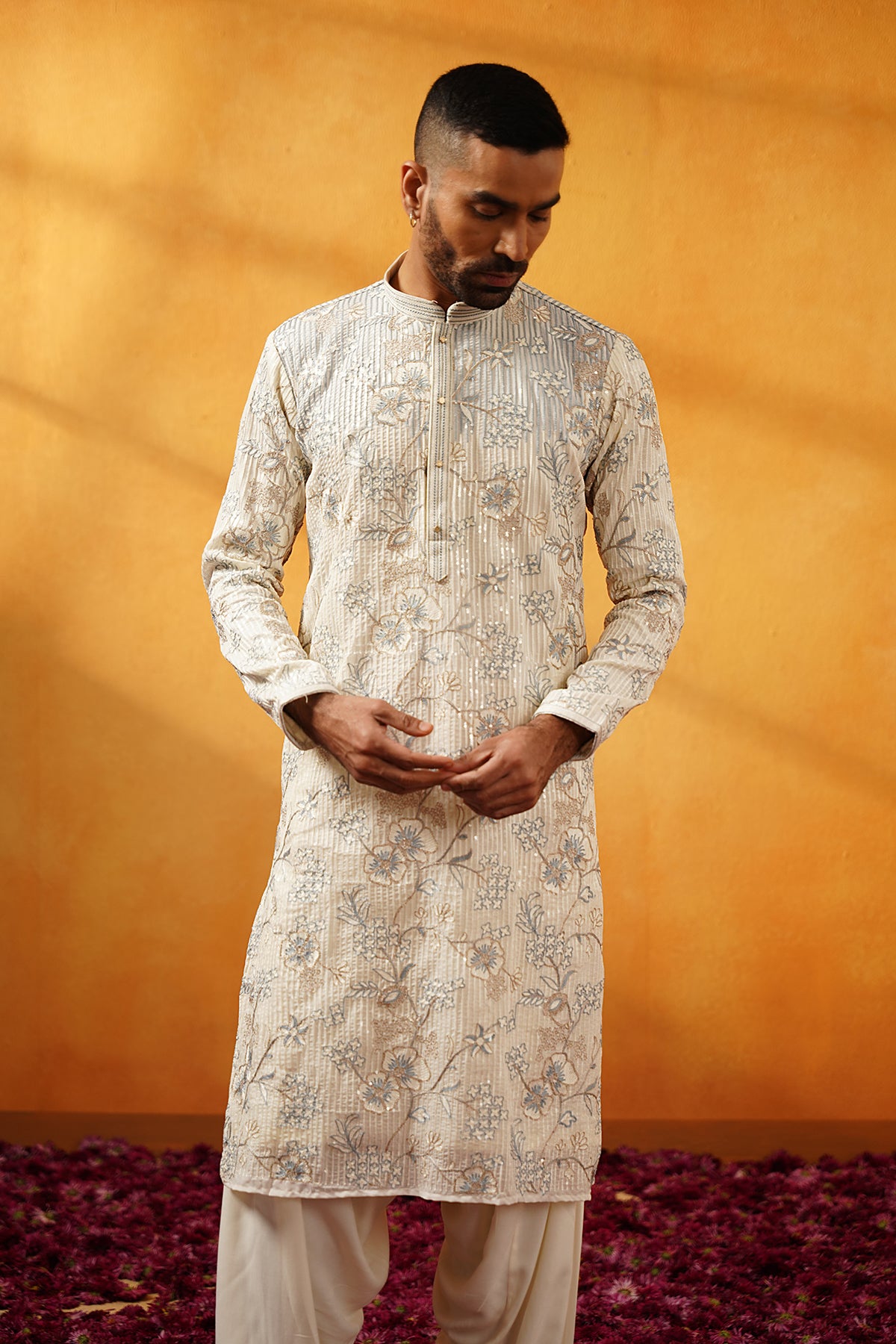 Off White Georgette Threadwork Kurta Set