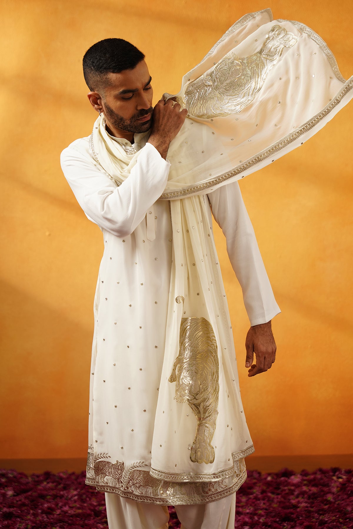 Off White Kurta Set with Dupatta