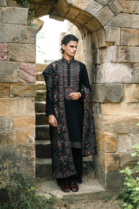 Black Kurta Set with Thread Embroidery & Swarovski Dupatta