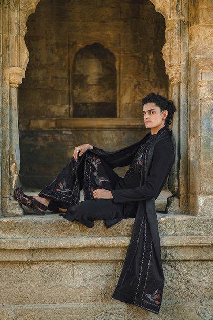 Black Kurta Set with Elegant Thread Work Embroidery and Dupatta
