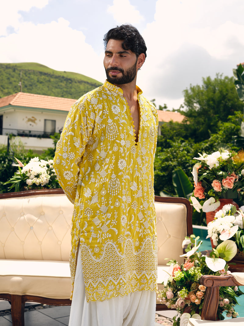 Yellow kurta for Day 5