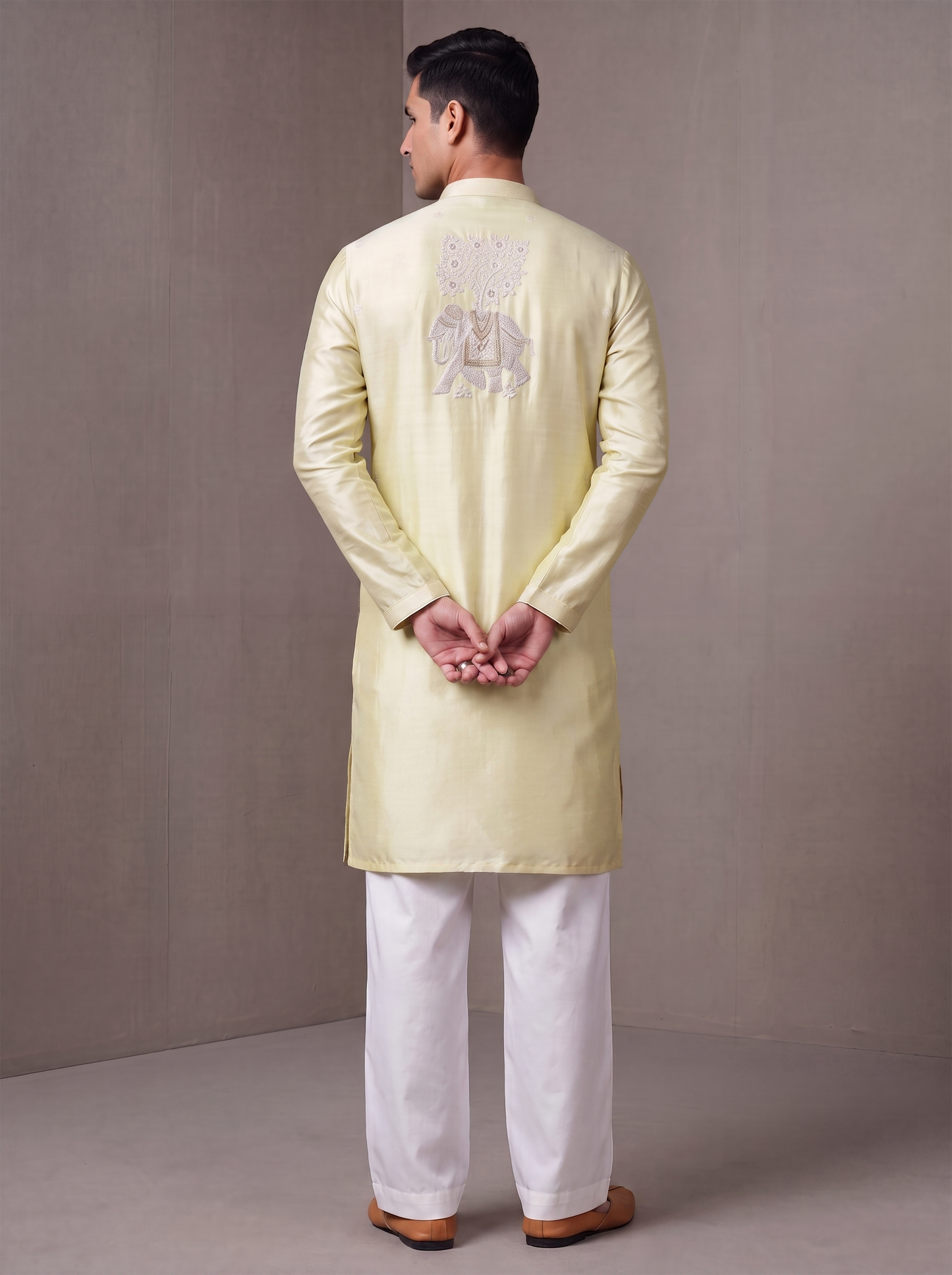 Cream Short Kurta Set with Embroidery