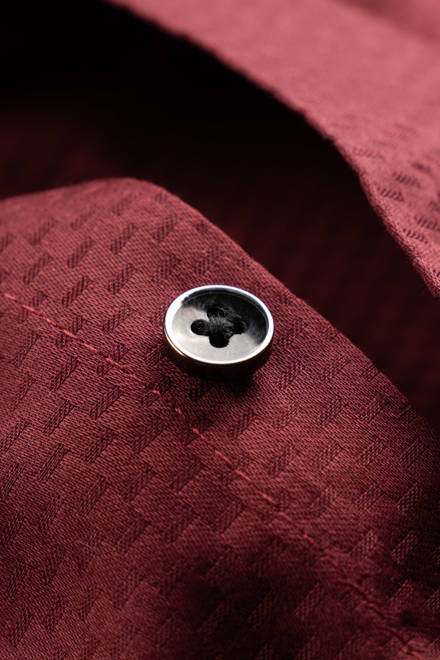 Men’s Maroon Dobby Textured Satin Slim Fit Shirt