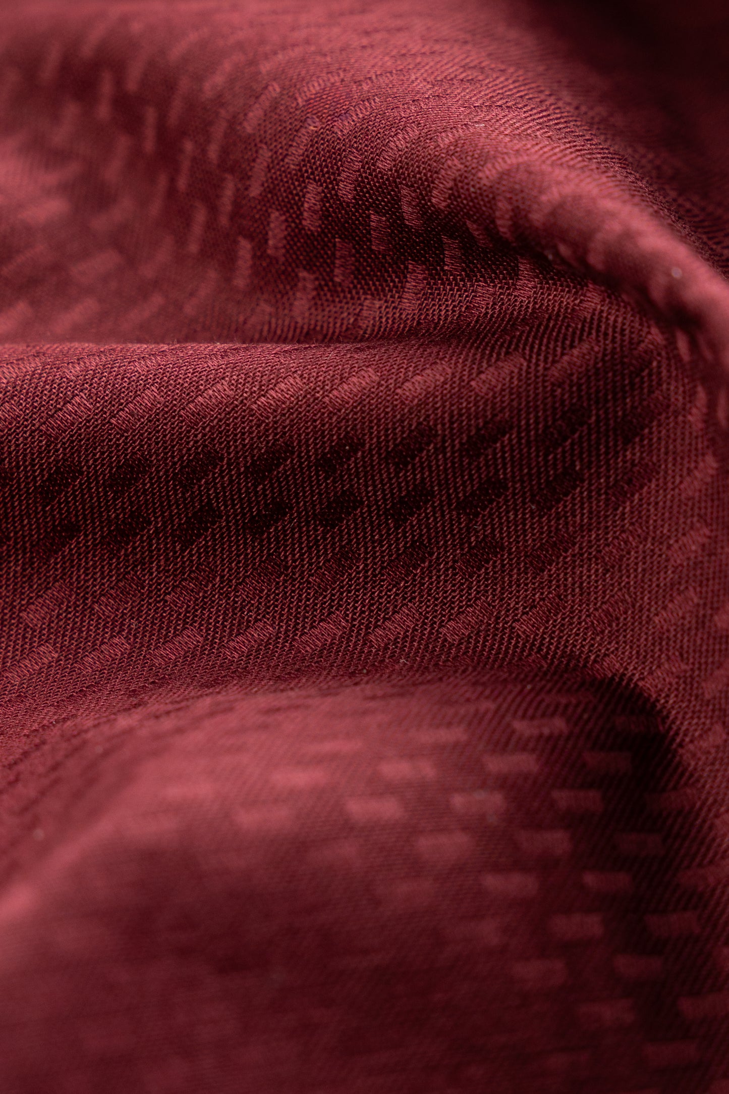 Men’s Maroon Dobby Textured Satin Slim Fit Shirt