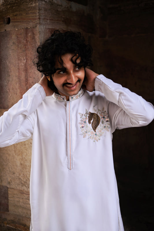 Men's White BSY Kurta Set with Sequins & Zari Embroidery